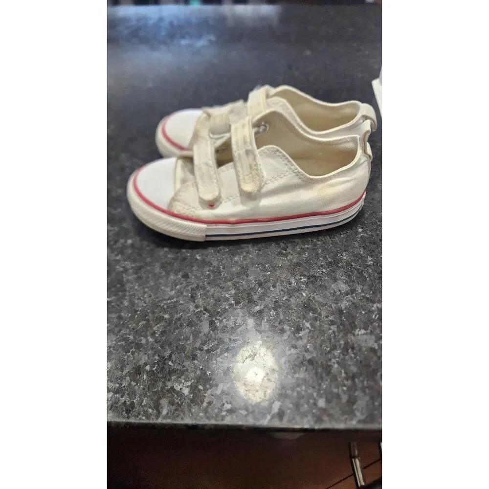 Infant Size 9 Converse Sneakers in White